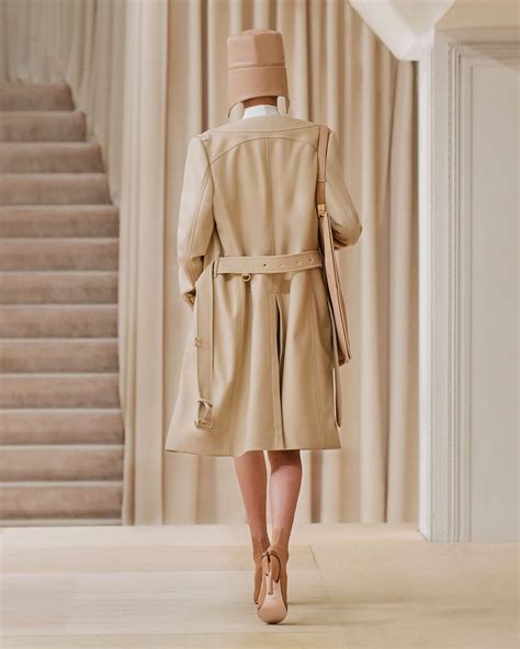 burberry fall winter 2021 2022|burberry dresses for women.